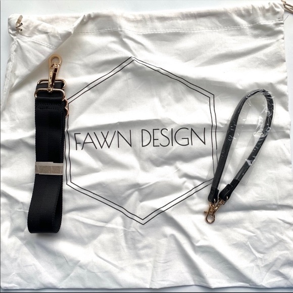 NWT Fawn Design Original Tote Black Faux Leather - Picture 6 of 7